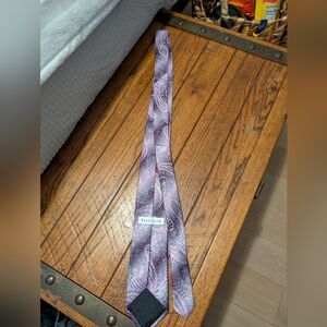 Van Heusen Lavender Paisley Tie